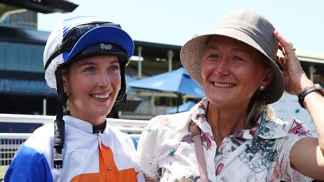 Apprentice jockey Madeline Owen (pictured with her mother, Karen Owen) is a leading contender for the TAB Jockey Challenge at Taree. Picture: Jeremy Ng/Getty Images