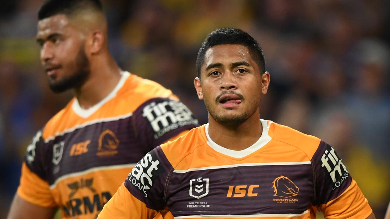 NRL 2019: Broncos legend and employee turns on playing squad