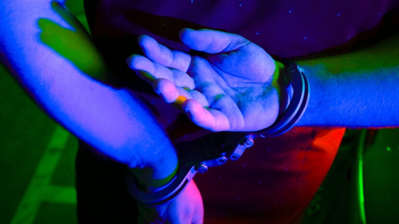 Alleged homemade gun, drugs seized during dramatic arrest