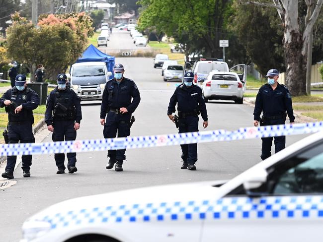 Police search the streets at the crime scene of a fatal stabbing in Blacktown. Picture: NCA NewsWire / Jeremy Piper