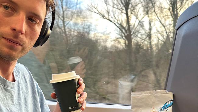 17. You get the 'Harry Potter' experience on the trainOk, I'll admit it: the highlight of my trip to the UK was drinking a cup of tea and eating a packet of Kettle chips on the train while imagining my life was a movie. 