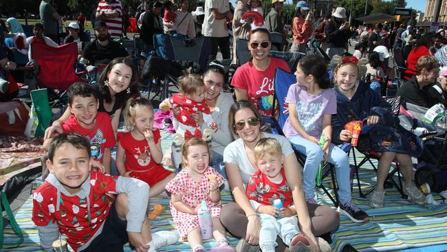 2023 National Pharmacies Christmas Pageant Picture: Dean Martin