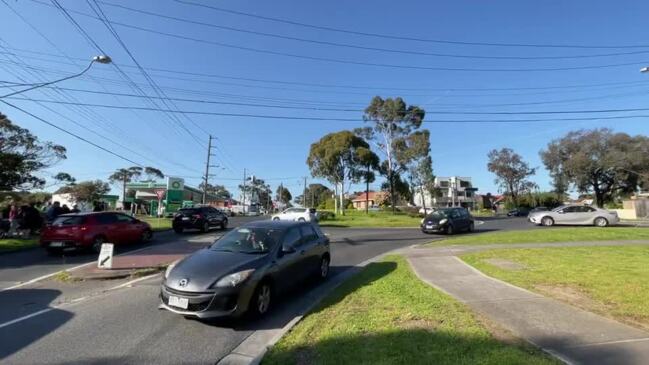 Reservoir residents angry over 'dangerous' intersection traffic near schools