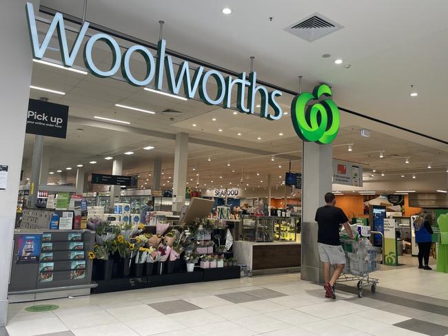 Woolworths supermarket at Greystanes Shopping Centre. Generic Greystanes photos.