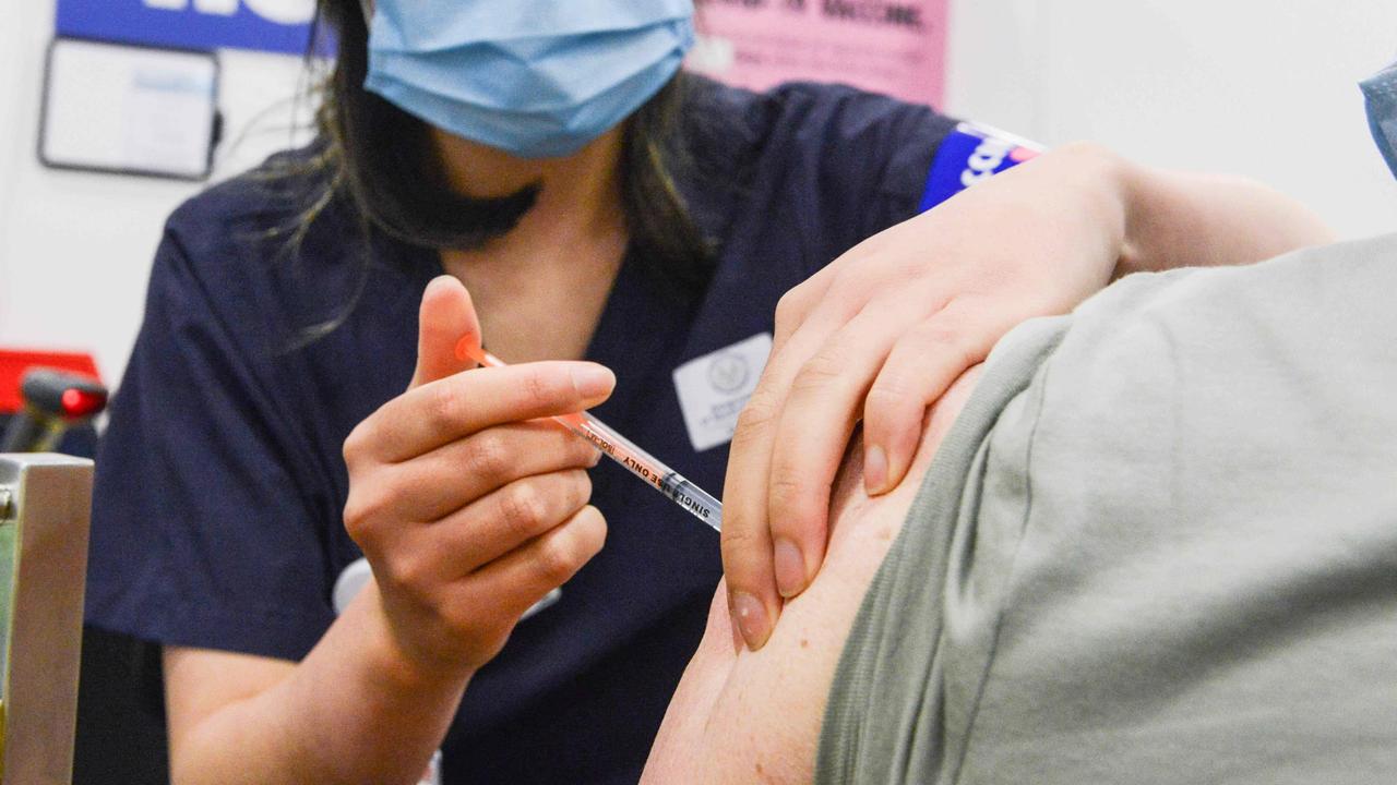 Covid Australia: Keputusan segera tentang vaksin Pfizer anak-anak