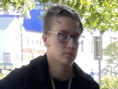 Laurie Oliver outside of Mildura Law Courts 3