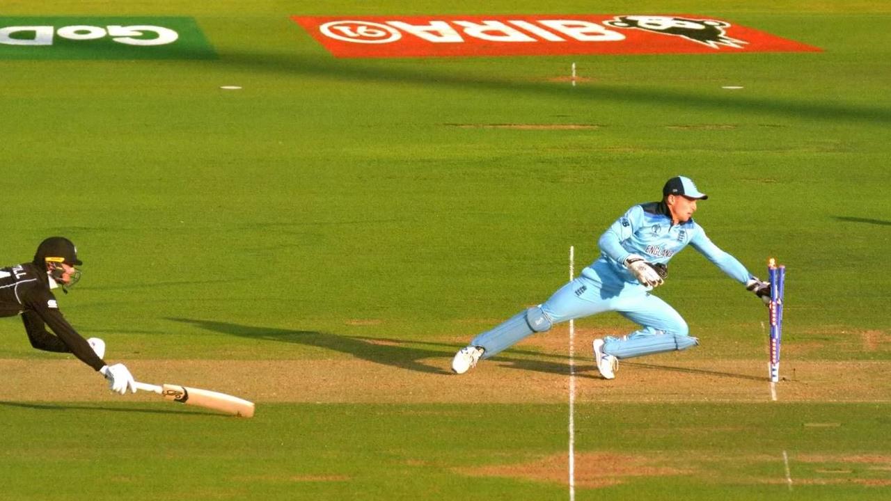 Jos Buttler completes the World Cup win.