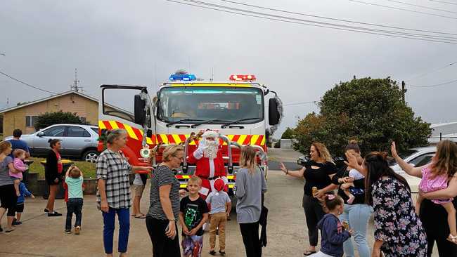 Santa’s last-minute fire truck dash | Daily Telegraph