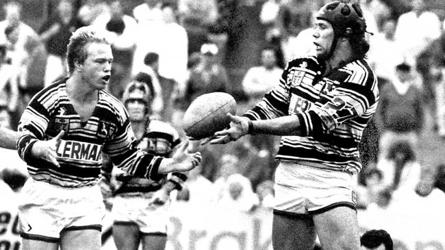 Geoff Bagnall (L) receiving pass from Ron Gibbs during St George v Gold Coast first grade game at Jubilee Oval Kogarah in Sydney in 1988.