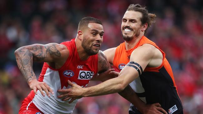 Sydney's Lance Franklin and the Giants Phil Davis battle during the elimination final. Picture: Phil Hillyard