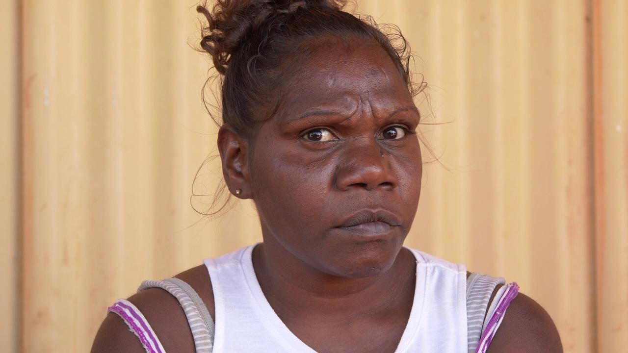 Remote residents deliver food for thought in the Gibson Desert | The ...