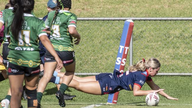 Jessica Fitzgibbons scores a try for Clydesdales. Under 19 women, Western Clydesdales vs Ipswich Jets, rugby league. Saturday, March 4, 2023. Picture: Nev Madsen.