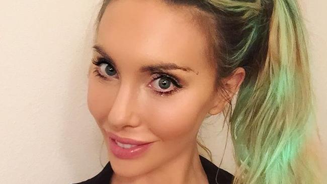 Chloe Lattanzi has left Instagram after mean comments about her mum.