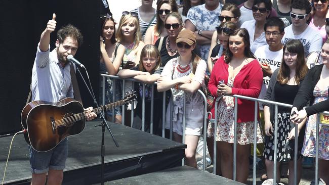 British musician Passenger busks in Queensland in 2015. Picture: Sarah Marshall