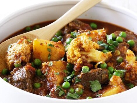 Slow cooker beef and vegetable curry.