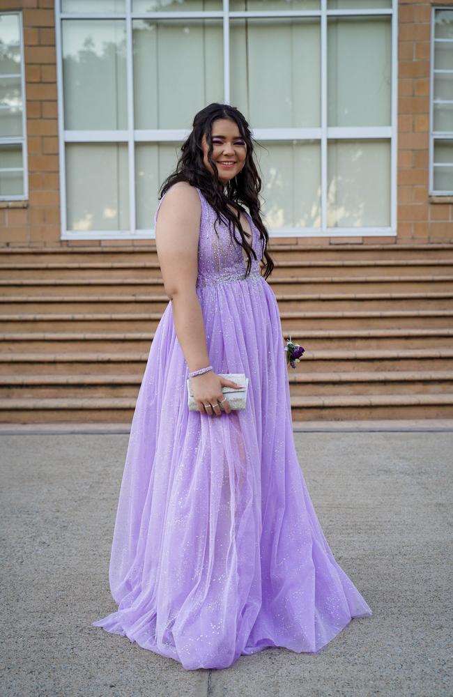 Chloe Hammer at the Mackay North State High School formal at Windmill Function Centre, November 19, 2021. Picture: Heidi Petith