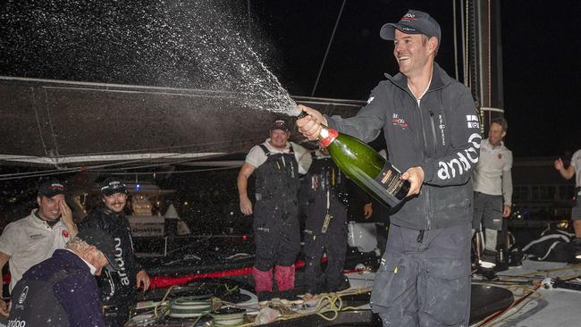 Andoo Comanche crew celebrating the win.