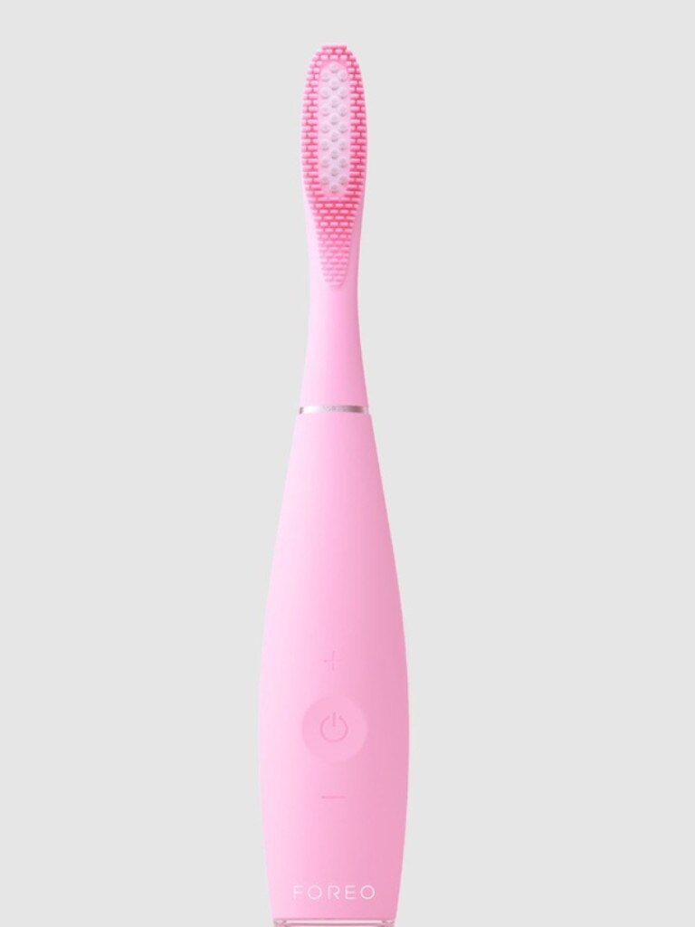 FOREO ISSA 3 – Pearl Pink. Picture: THE ICONIC.