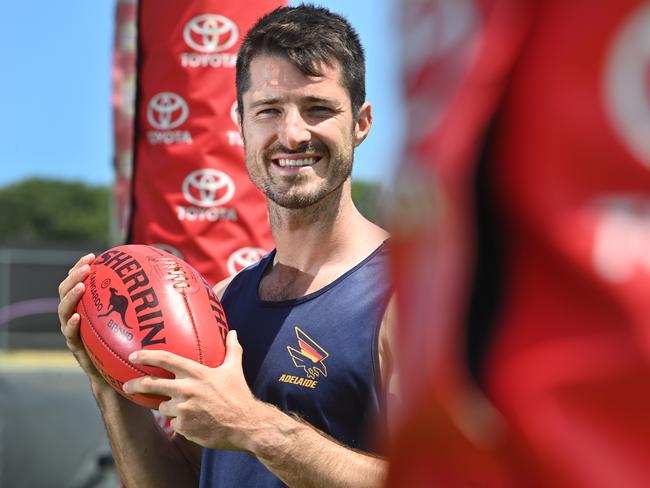 28/1/25. Adelaide Crows recruit Alex Neal-Bullen.Picture: Keryn Stevens