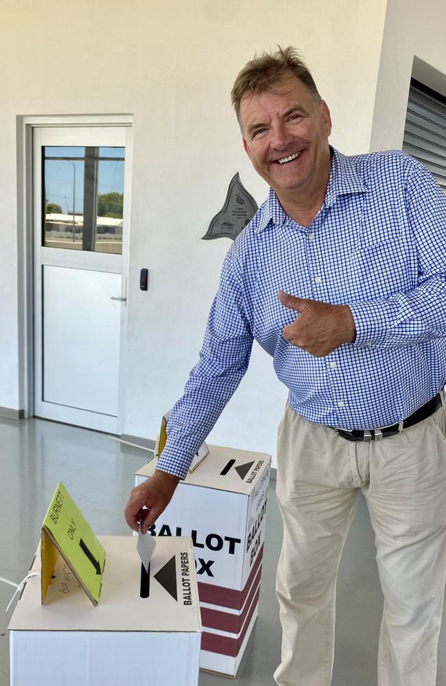 Burnett LNP MP Stephen Bennett votes at Bargara on election day.