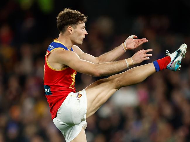 Josh Dunkley is battling a calf injury. Picture: Michael Willson/AFL Photos via Getty Images