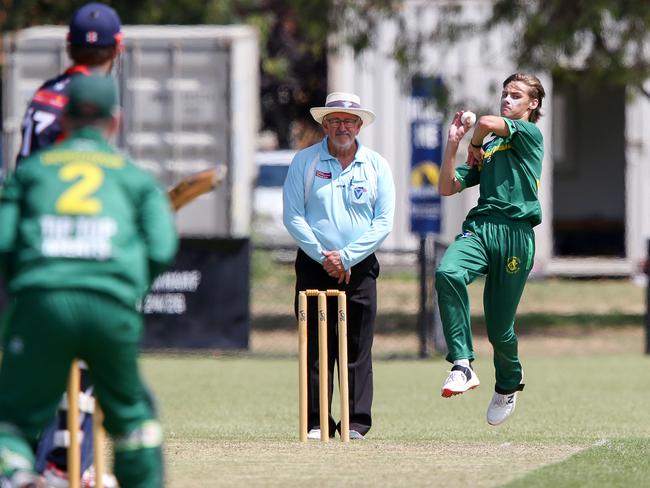 Jackson Wadden sends one down for Spotty. Picture: George Sal