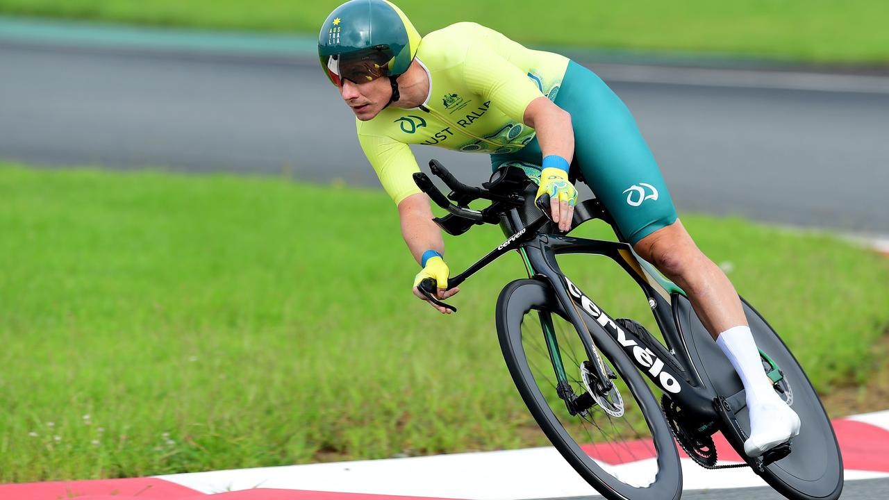 Paralympics: Darren Hicks wins gold in time trial | The Australian