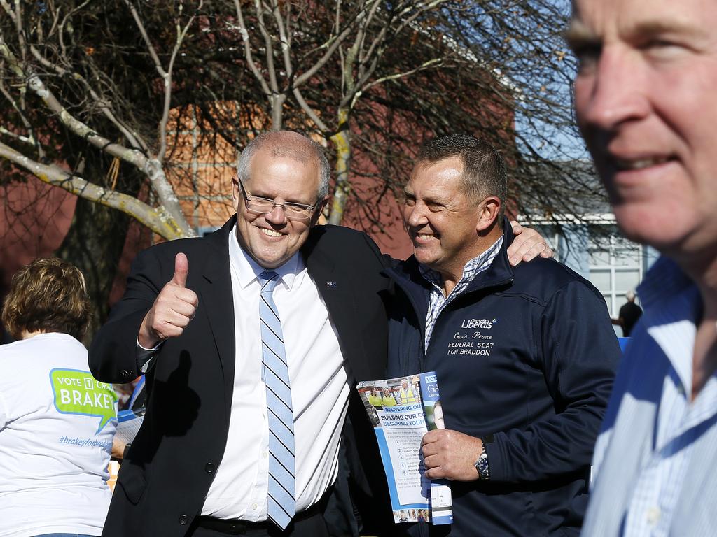 Prime Minister Scott Morrison, Braddon Liberal candidate Gavin Pearce and Tasmanian Premier Will Hodgman at Ulverstone. PICTURE CHRIS KIDD