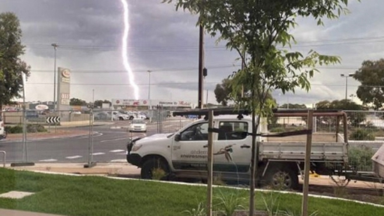 Adelaide Storm: Wild Weather Sees Huge Hail Stones, Power Outages ...