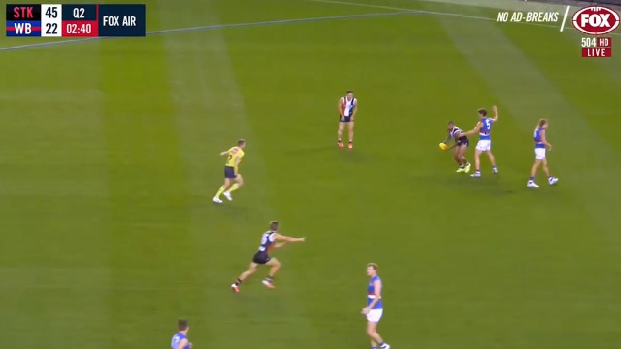 Dan Butler breaks through the Bulldogs defence for an easy goal during St Kilda's big win on Sunday night.