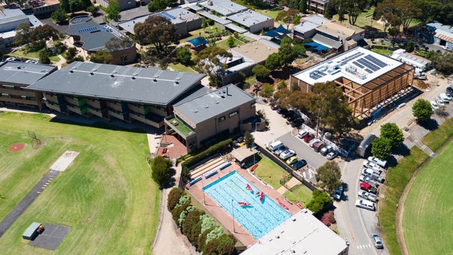 Peninsula Grammar School offers modern facilities for boarders and extra-curricular activities