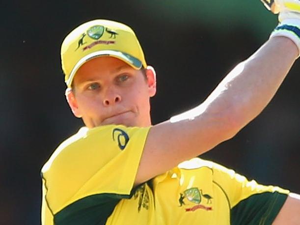 SYDNEY, AUSTRALIA - MARCH 26: Steve Smith of Australia bats during the 2015 Cricket World Cup Semi Final match between Australia and India at Sydney Cricket Ground on March 26, 2015 in Sydney, Australia. (Photo by Cameron Spencer/Getty Images)