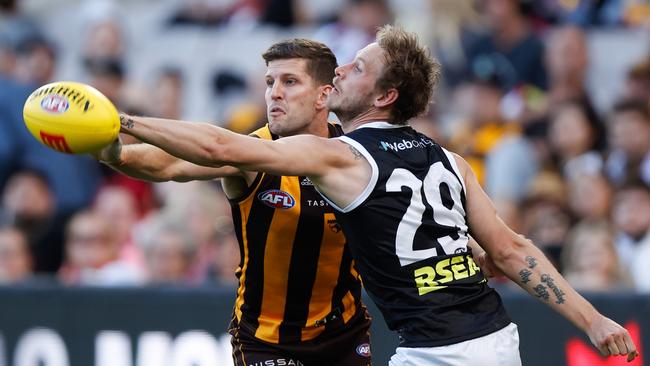 Jimmy Webster (right) will return for the Saints aganst GWS in Canberra on Friday night. Getty Images