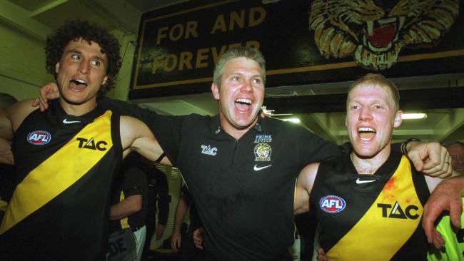 Danny Frawley celebrates Richmond's win against Carlton in the 2001 finals.