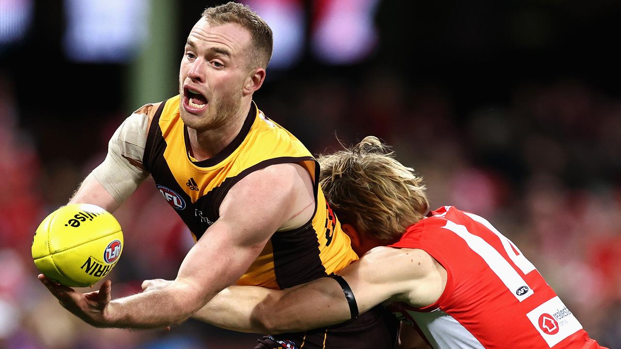 Tom Mitchell will be looking to rack up the possessions when Hawthorn hosts Sydney in Launceston on Anzac Day.