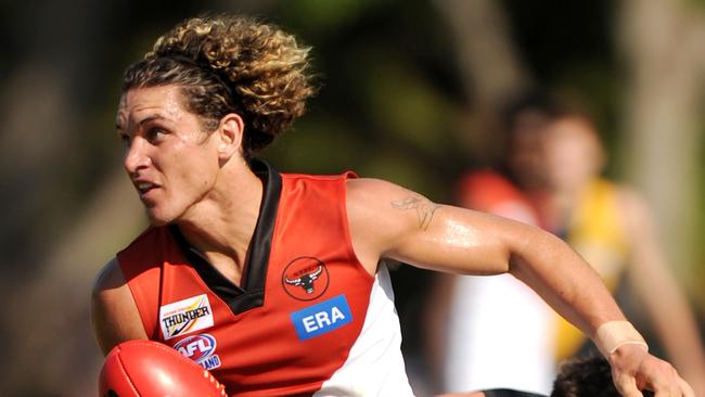 Cameron Ilett in the traditional Territory colours in a 2011 match at Gardens Oval.