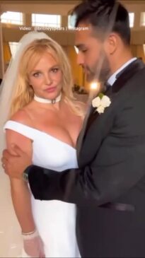 Britney Spears splits from husband