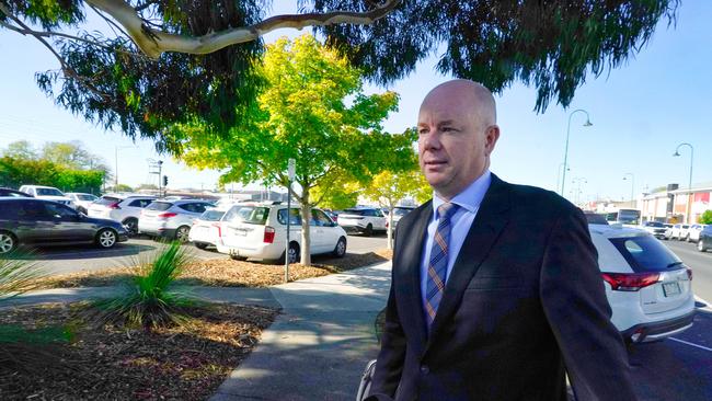 MORWELL , AUSTRALIA - NewsWire Photos MAY 2, 2025: Simon Patterson leaves the Latrobe Valley Magistrates Court in Morwell, Victoria, Picture: NewsWire / Luis Enrique Ascui
