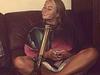 Brilliant response to Tame bong photo