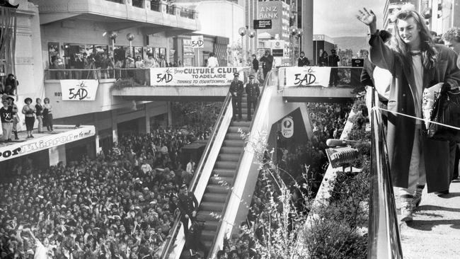 Culture Club visit Adelaide. Singer Boy George waves to the crowd of fans in Rundle Mall 05 Jul 1984.