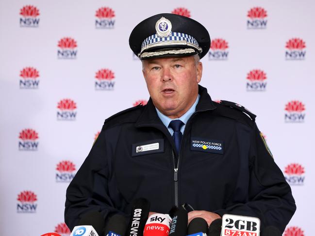 SYDNEY, AUSTRALIA - NewsWire Photos JULY 1: NSW Police Deputy Commissioner Gary Worboys pictured speaking at a COVID-19 update press conference in St Leonards.Picture: NCA NewsWire / Damian Shaw