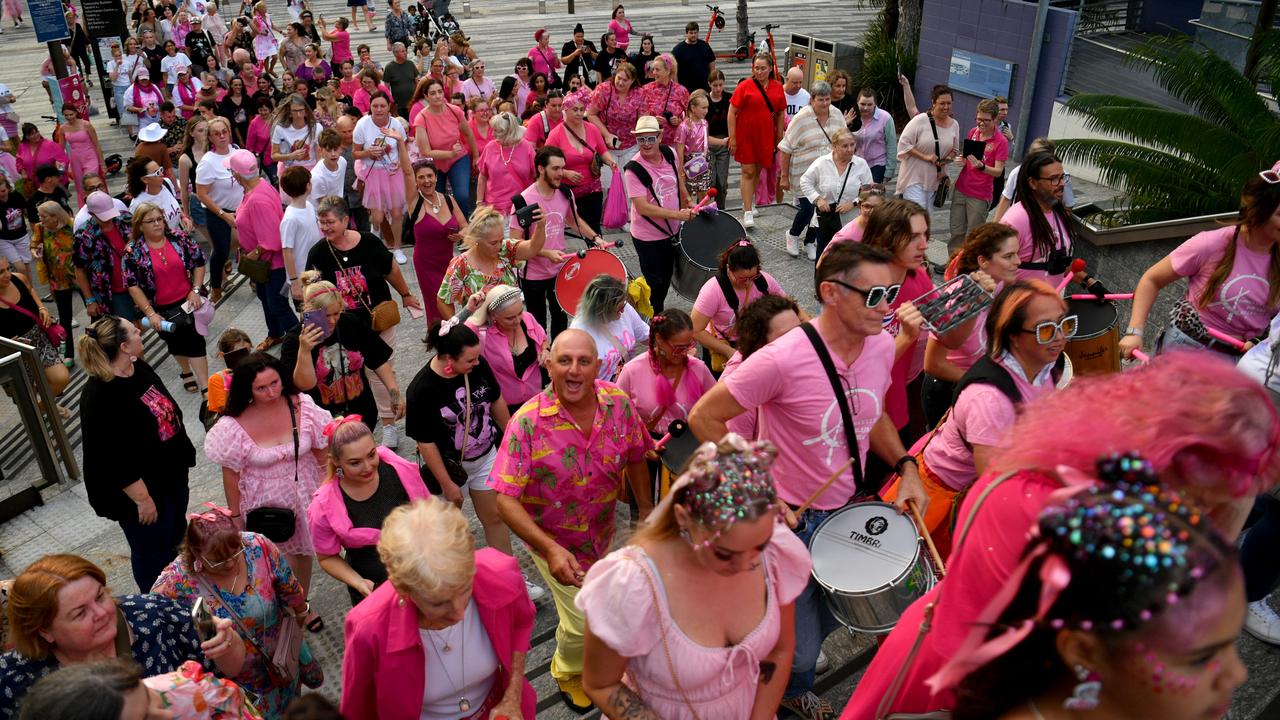 Socials at Pink convert at Townsville's Quensland Country Bank Stadium. Spot Pricey. Picture: Evan Morgan