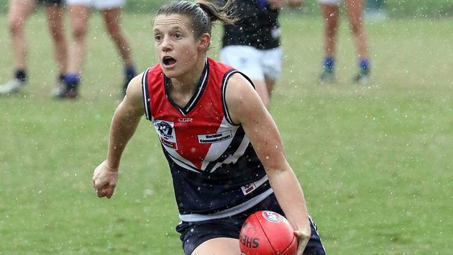 Kate Tyndall in action for Darebin Falcons. Picture: Rob Lawson Photography