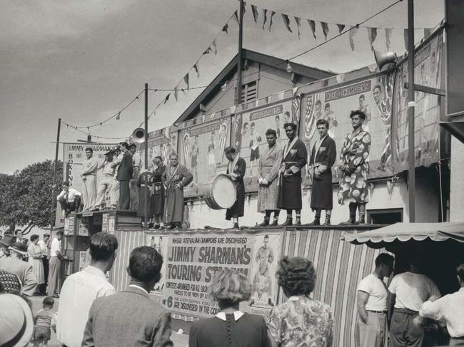 Jimmy Sharman and his troupe were institutions at the Sydney Royal Easter Show.