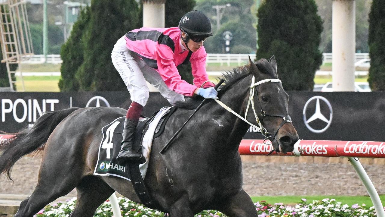 ‘Doubt I’ll run’: Dry weather no help to Caulfield favourite