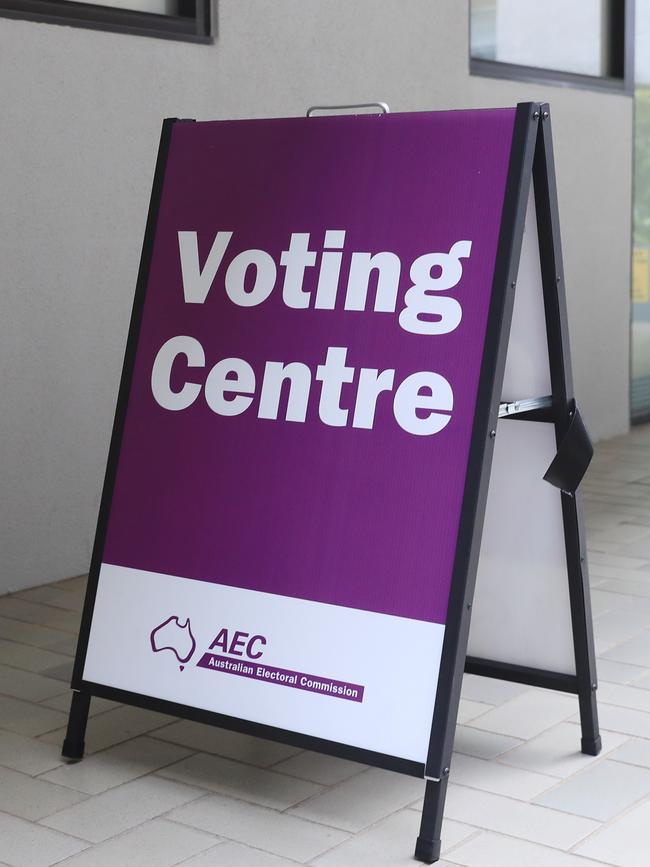 The pre polling booth for early voters on Grafton Street in the CBD. Picture: Brendan Radke