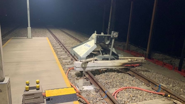 Repairs being undertaken on the Blue Mountains line. Picture: NSW Trains