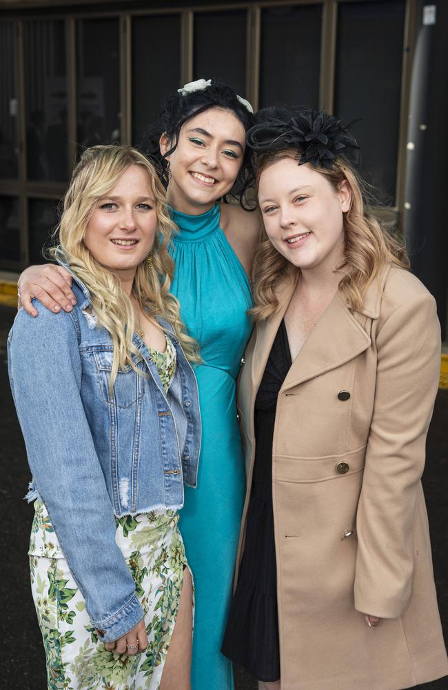 At Weetwood raceday are (from left) Emily Hinz, Lisa Rixon and Jessica Kuhn at Clifford Park, Saturday, September 28, 2024. Picture: Kevin Farmer