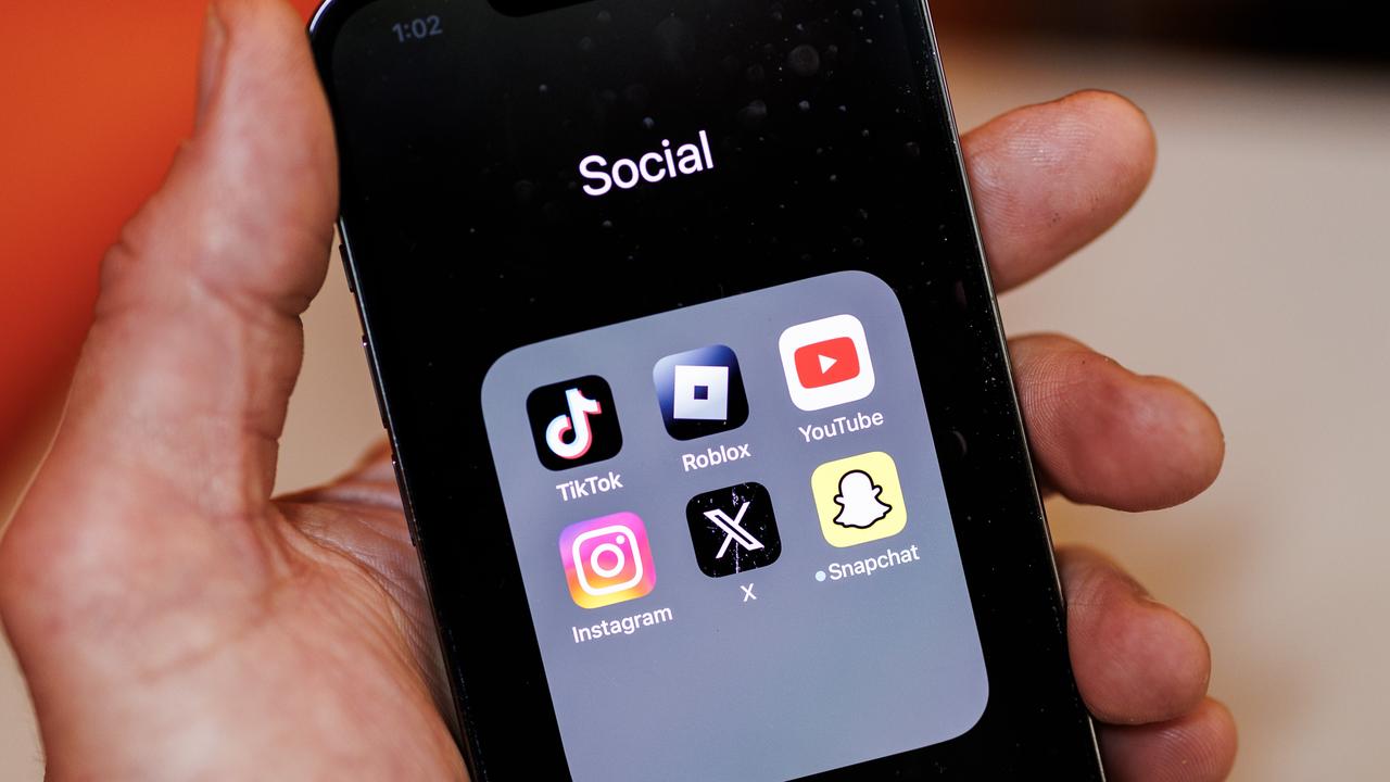 Social media companies could be slapped with fines of up to $50m under new laws introduced by the Albanese government. Picture: NewsWire / Aaron Francis