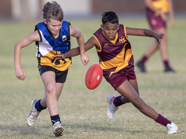 day three of the School Sport SA Sapsasa Country Football Carnival - Year 7 Division 2: Kangaroo Island (Blue) v Western Eyre Peninsula (maroon) at West Beach , 2 June 2021. Picture Simon Cross